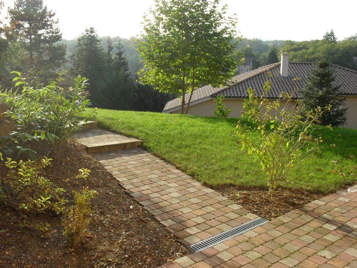 Appartement Dans Propriete Calme En Pleine Nature Charbonnières-les-Bains Exterior foto